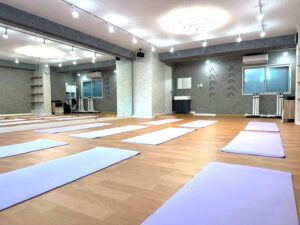 ストレッチやヨガ教室ができる板橋ビュー貸しスタジオの写真
